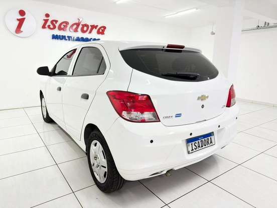 CHEVROLET-ONIX-2018