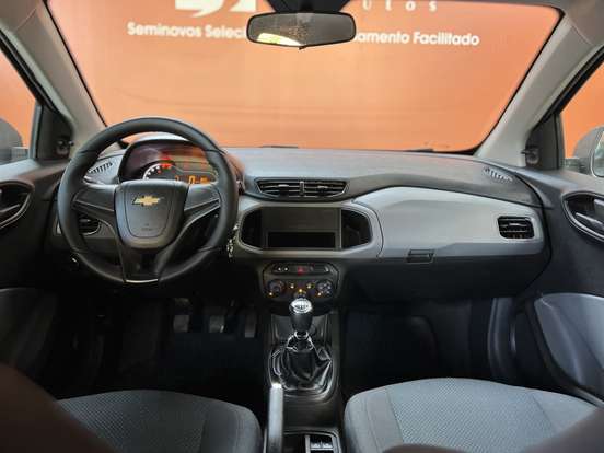 CHEVROLET-ONIX-2018
