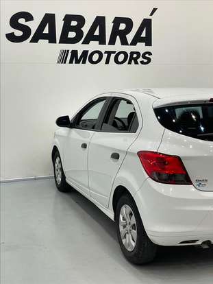 CHEVROLET-ONIX-2019