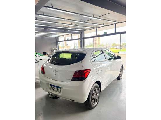 CHEVROLET-ONIX-1.0 MPFI LS 8V FLEX 4P MANUAL CHEVROLET-ONIX-2015