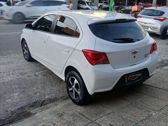 CHEVROLET-ONIX-1.0 MPFI LT 8V FLEX 4P MANUAL CHEVROLET-ONIX-2017