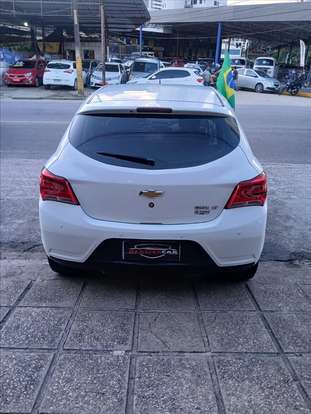 CHEVROLET-ONIX-2017