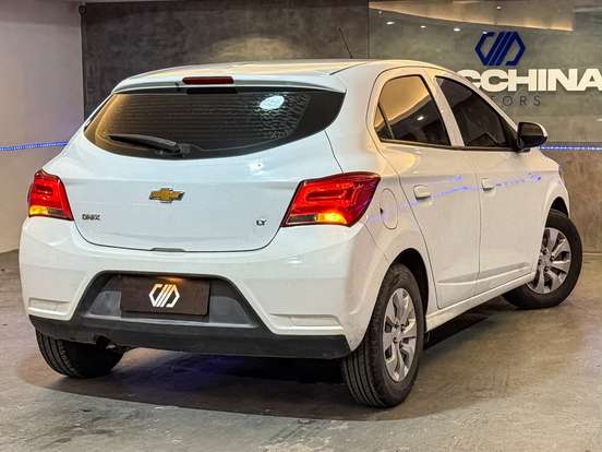 CHEVROLET-ONIX-2019