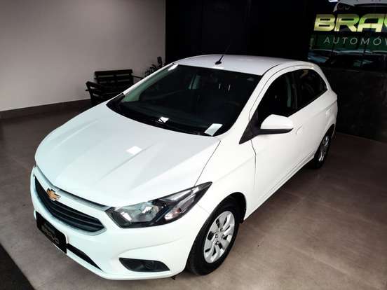 CHEVROLET-ONIX-2016