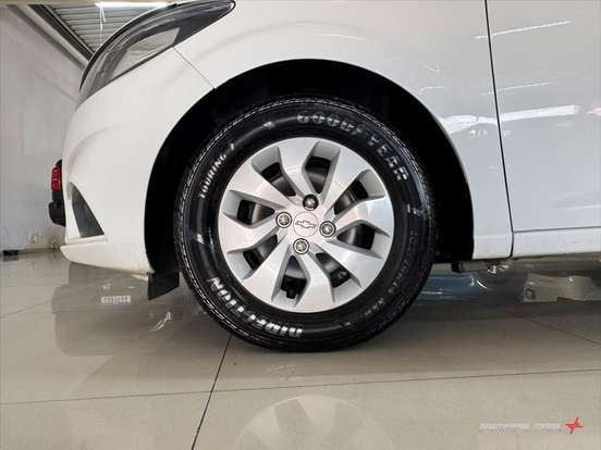 CHEVROLET-ONIX-2019