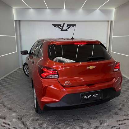 CHEVROLET-ONIX-2019