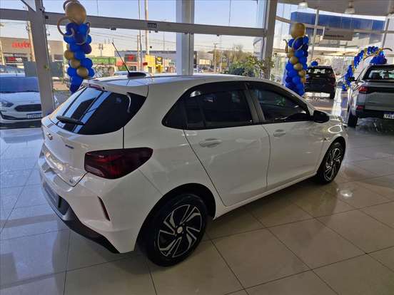 CHEVROLET-ONIX-2024