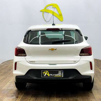 CHEVROLET-ONIX-2023