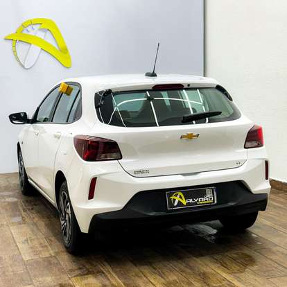 CHEVROLET-ONIX-2023