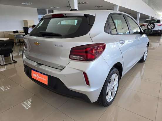 CHEVROLET-ONIX-2022