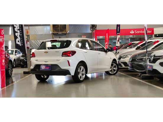 CHEVROLET-ONIX-2024