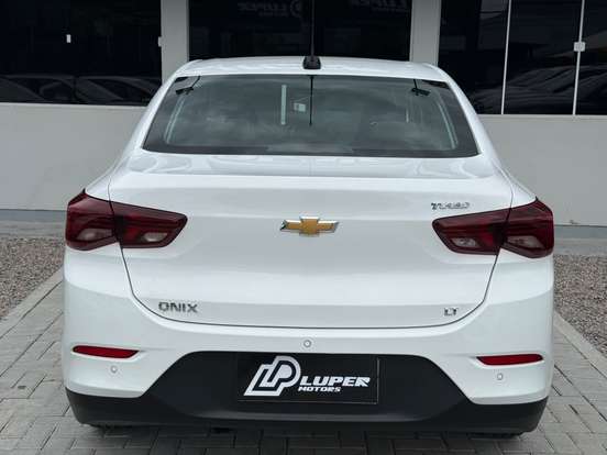 CHEVROLET-ONIX-2020