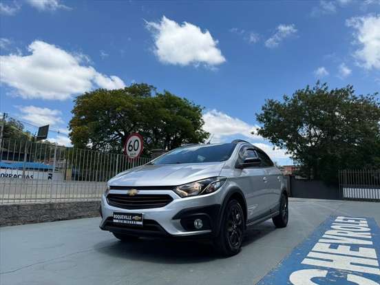 CHEVROLET-ONIX-2019