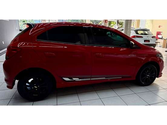 CHEVROLET-ONIX-2015
