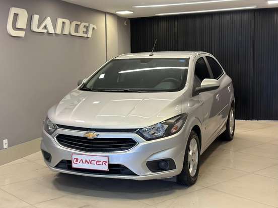 CHEVROLET-ONIX-2018