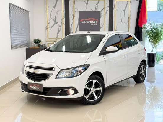 CHEVROLET-ONIX-2013