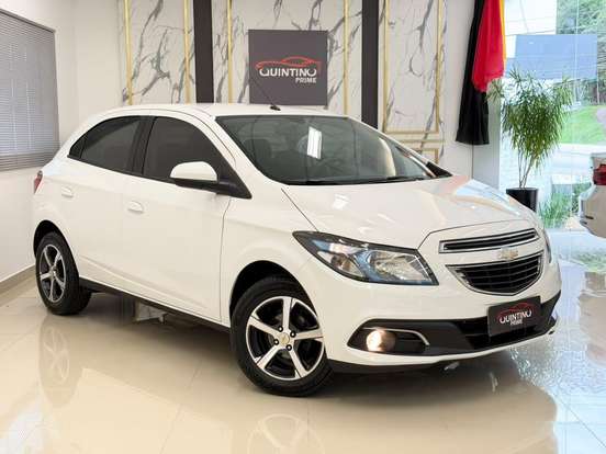CHEVROLET-ONIX-1.4 MPFI LT 8V FLEX 4P MANUAL CHEVROLET-ONIX-2013