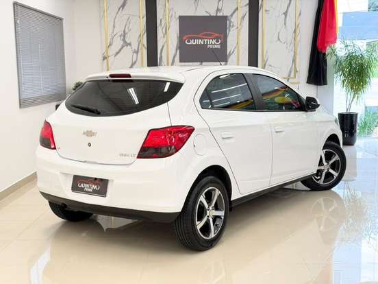 CHEVROLET-ONIX-2013