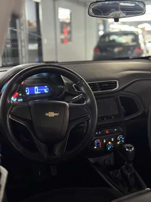 CHEVROLET-ONIX-2014