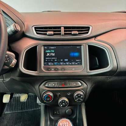 CHEVROLET-ONIX-2013