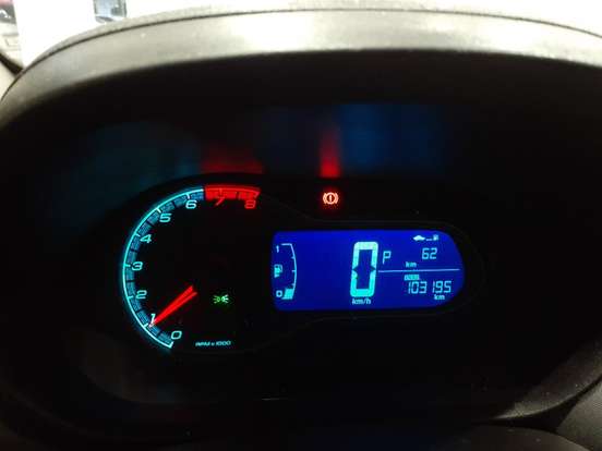 CHEVROLET-ONIX-2016
