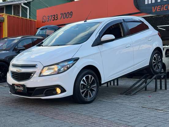 CHEVROLET-ONIX-1.4 MPFI LTZ 8V FLEX 4P AUTOMÁTICO CHEVROLET-ONIX-2014