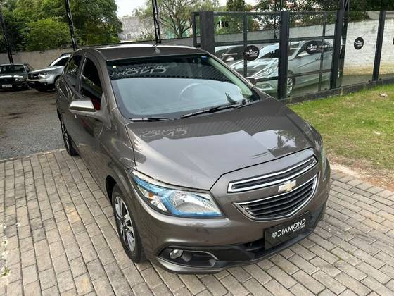 CHEVROLET ONIX 1.4 MPFI LTZ 8V FLEX 4P AUTOMÁTICO