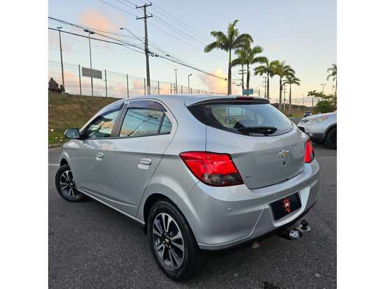 CHEVROLET-ONIX-1.4 MPFI LTZ 8V FLEX 4P AUTOMÁTICO CHEVROLET-ONIX-2014