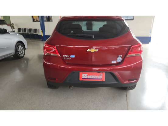 CHEVROLET-ONIX-1.4 MPFI LTZ 8V FLEX 4P AUTOMÁTICO CHEVROLET-ONIX-2018