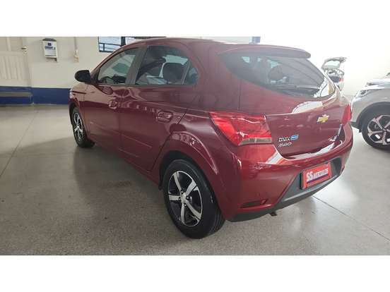 CHEVROLET-ONIX-2018
