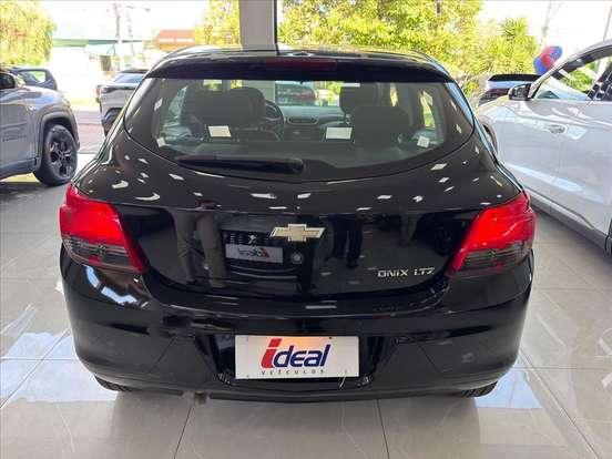 CHEVROLET-ONIX-1.4 MPFI LTZ 8V FLEX 4P AUTOMÁTICO CHEVROLET-ONIX-2016