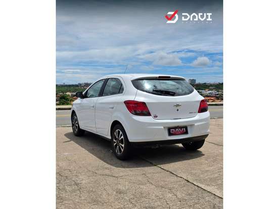 CHEVROLET-ONIX-1.4 MPFI LTZ 8V FLEX 4P MANUAL CHEVROLET-ONIX-2015