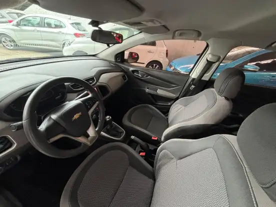 CHEVROLET-PRISMA-2016