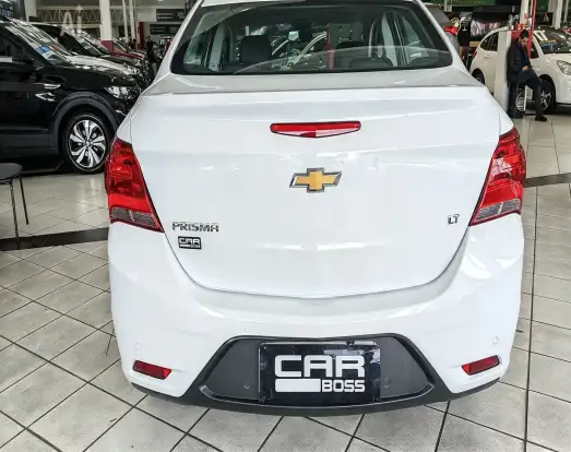 CHEVROLET-PRISMA-2018