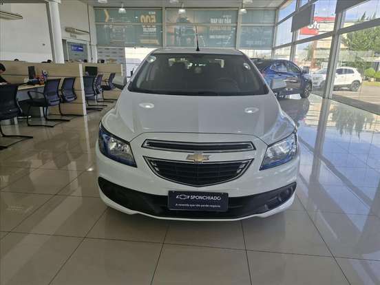 CHEVROLET-PRISMA-2016