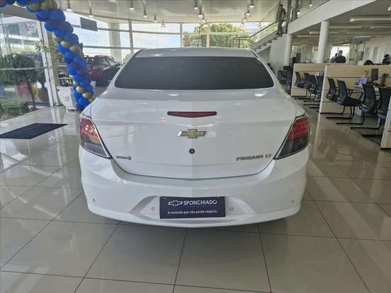 CHEVROLET-PRISMA-2016