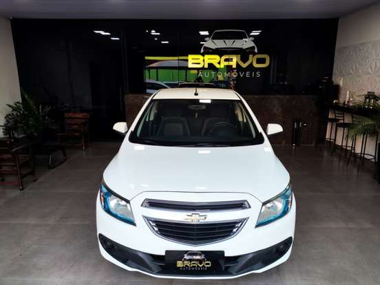 CHEVROLET-PRISMA-2015