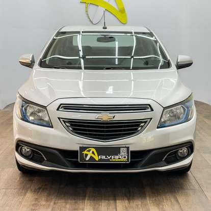 CHEVROLET-PRISMA-2014