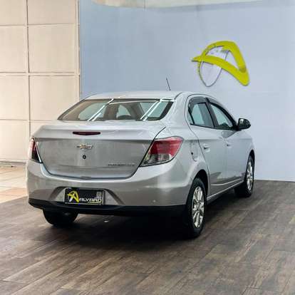 CHEVROLET-PRISMA-2014