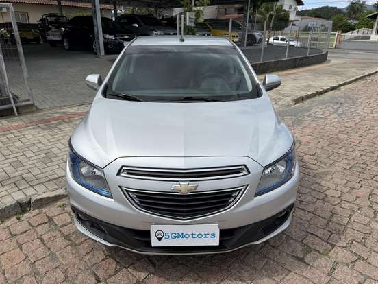CHEVROLET-PRISMA-2015