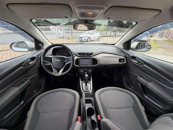 CHEVROLET-PRISMA-2015