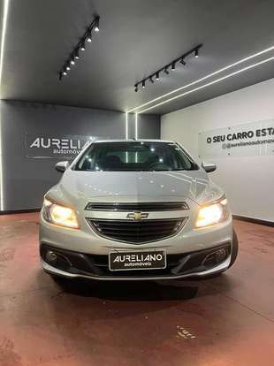 CHEVROLET-PRISMA-2014