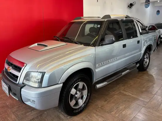CHEVROLET-S10-2.4 MPFI EXECUTIVE 4X2 CD 8V FLEX 4P MANUAL CHEVROLET-S10-2011