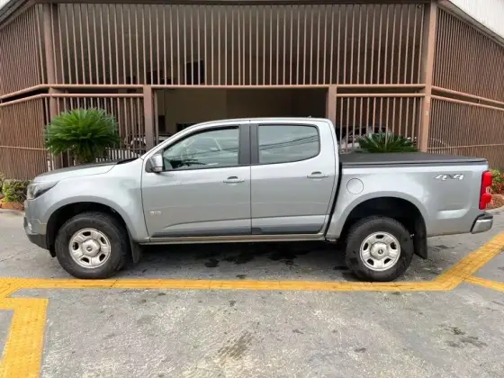 CHEVROLET S10 2.8 16V TURBO DIESEL LS CD 4X4 MANUAL