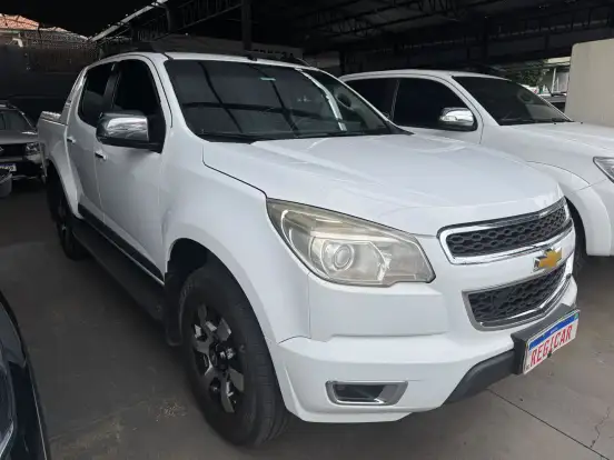 CHEVROLET-S10-2.8 LTZ 4X2 CD 16V TURBO DIESEL 4P AUTOMÁTICO CHEVROLET-S10-2012