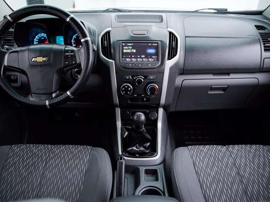 CHEVROLET-S10-2.4 LT 4X2 CD 8V FLEX 4P MANUAL CHEVROLET-S10-2013
