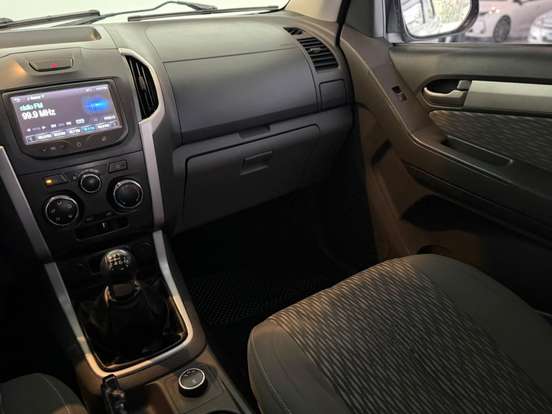 CHEVROLET-S10-2.4 LT 4X2 CD 8V FLEX 4P MANUAL CHEVROLET-S10-2014