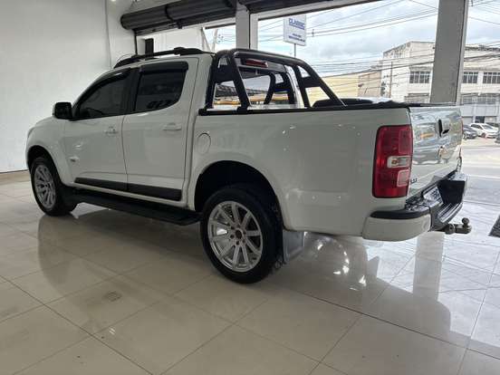 CHEVROLET-S10-2.5 LT 4X2 CD 16V FLEX 4P AUTOMÁTICO CHEVROLET-S10-2017