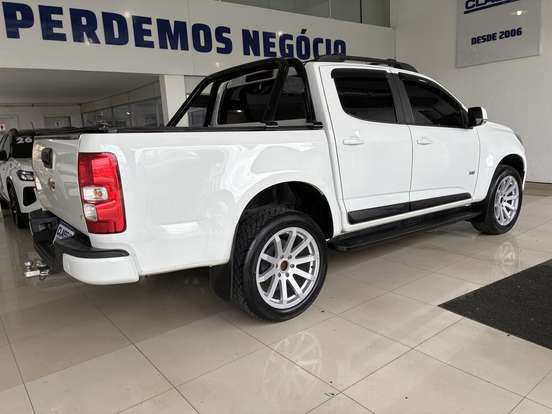 CHEVROLET-S10-2.5 LT 4X2 CD 16V FLEX 4P AUTOMÁTICO CHEVROLET-S10-2017