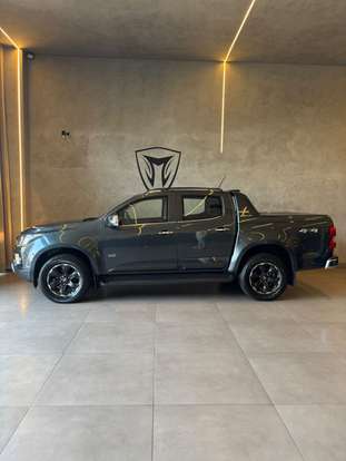 CHEVROLET-S10-2.8 16V TURBO DIESEL HIGH COUNTRY CD 4X4 AUTOMÁTICO CHEVROLET-S10-2020